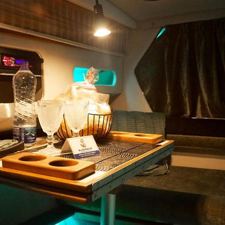 Hotel Sleepboat Yacht Porto Exterior foto