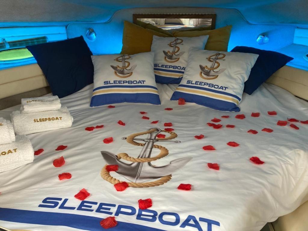Hotel Sleepboat Yacht Porto Exterior foto