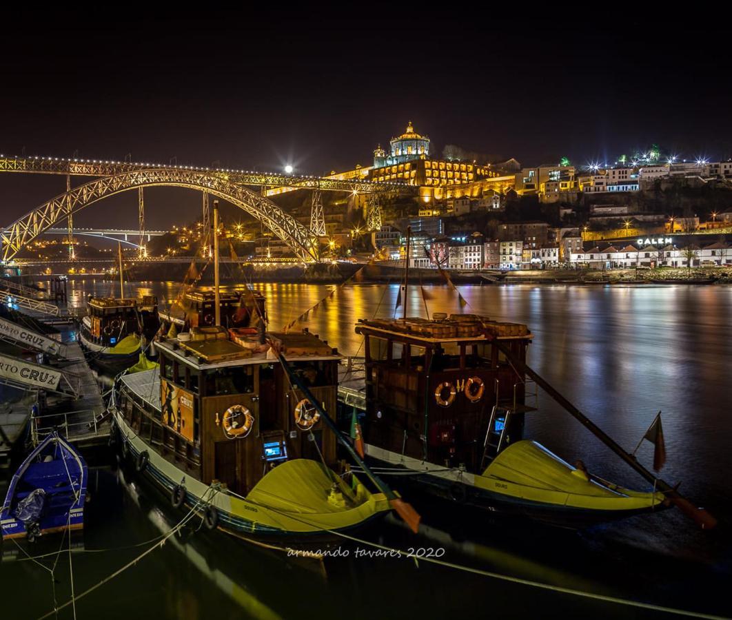 Hotel Sleepboat Yacht Porto Exterior foto