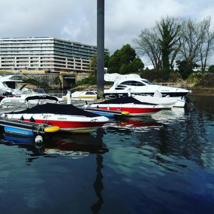 Hotel Sleepboat Yacht Porto Exterior foto