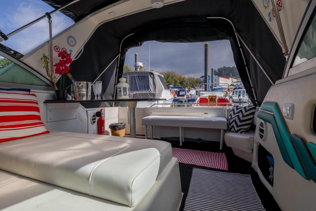 Hotel Sleepboat Yacht Porto Exterior foto