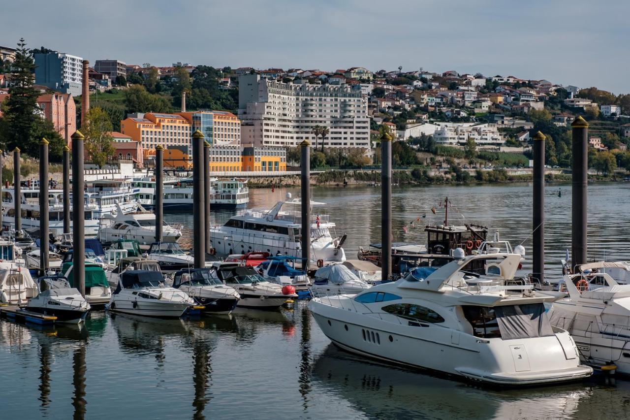 Hotel Sleepboat Yacht Porto Exterior foto