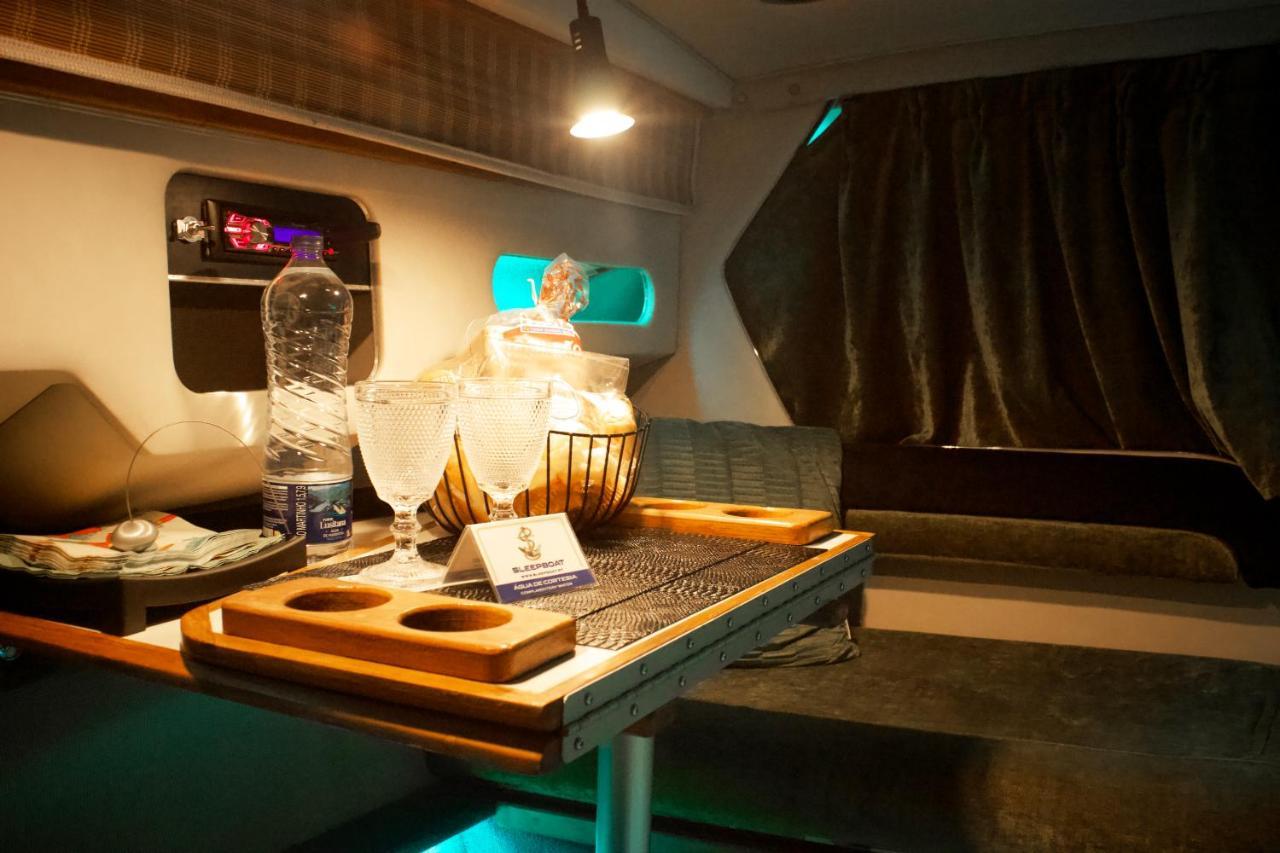 Hotel Sleepboat Yacht Porto Exterior foto